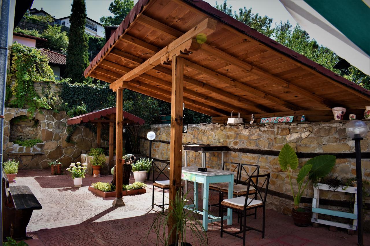 Hotel Bilyana Lowetsch Exterior foto